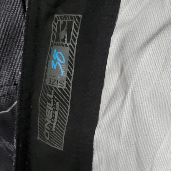 O'Niell men's tropical boardshorts - Picture 10 of 10